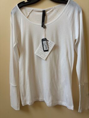 Organic Cotton Long-Sleeve Scoop Neck Tee - New
